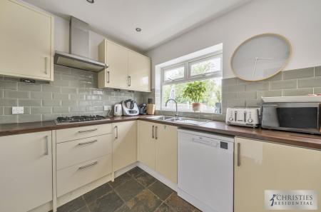 2cf11095-b902-4030-a