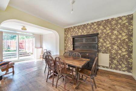 1343338-10-68a83e9a0