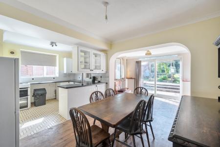 1343338-9-68a83e8696