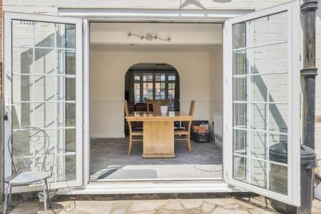 1321698-6-6871010a5a