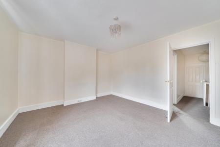 1373739-15-6902090f0