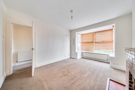 1373739-25-690209a28