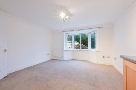 ASHURST CLOSE, 7- (1