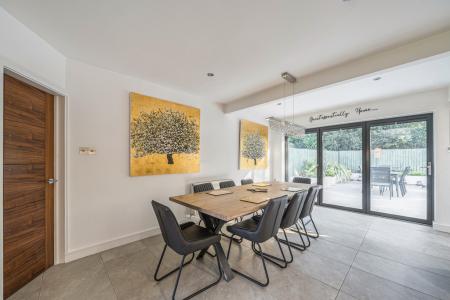 1365305-10-68fb470ec