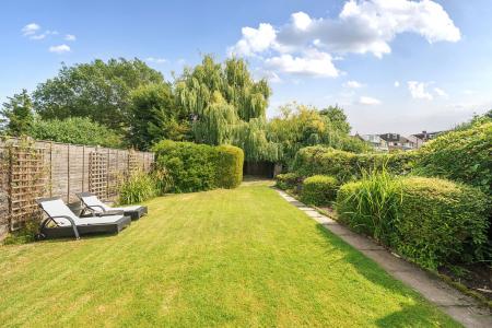 1340159-15-68a4716a1