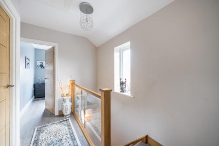 1415374-25-6995cabf8