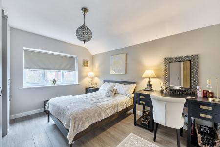 1415374-22-698df3b98