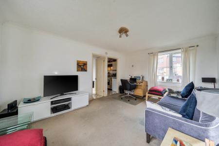 1416590-8-699472a15a