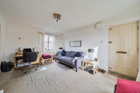 1416590-6-69947269d4