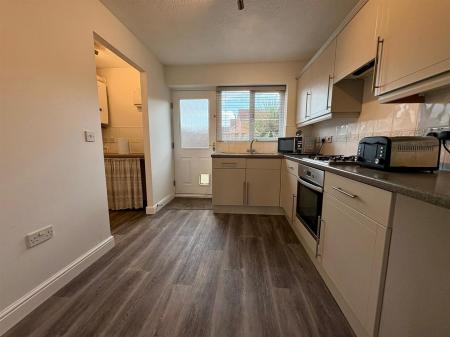 New Kitchen 1.jpg