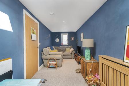 Apartment 4B