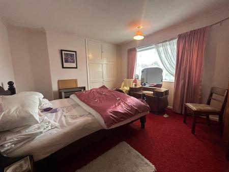 Bedroom 2.jpg
