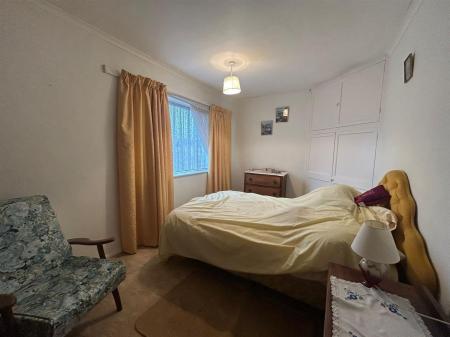 Bedroom 1.jpg