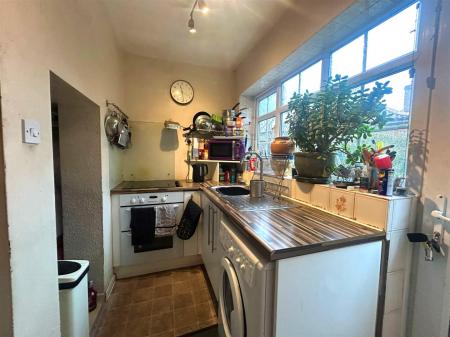 New Kitchen 2.jpg