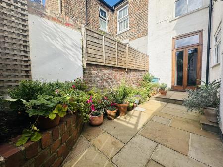 Garden 2.jpeg