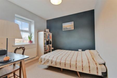 bedroom.jpg