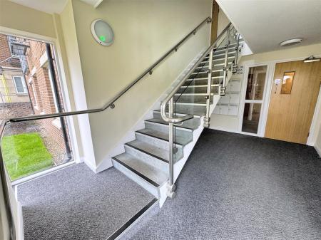 Stairwell 1.jpg