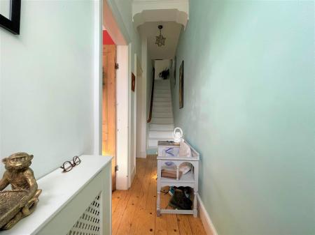 Hallway.jpg