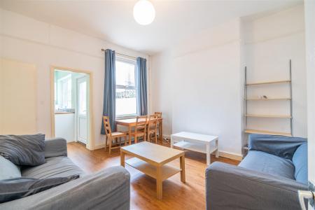 71 Vyner Street-6.jpg