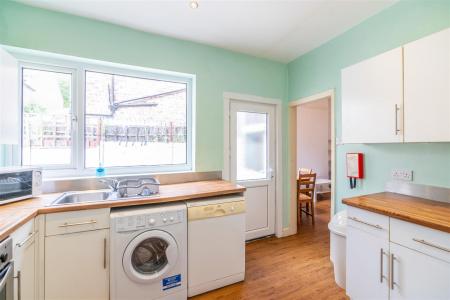 71 Vyner Street-11.jpg