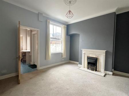 dinning room 2.jpg