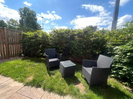 Garden 1 a.jpg