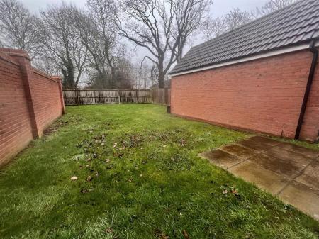 9 Hurns Way 2.jpg