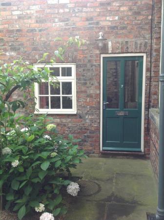 WhatsApp Image 2025-11-19 at 14.47.44.jpeg