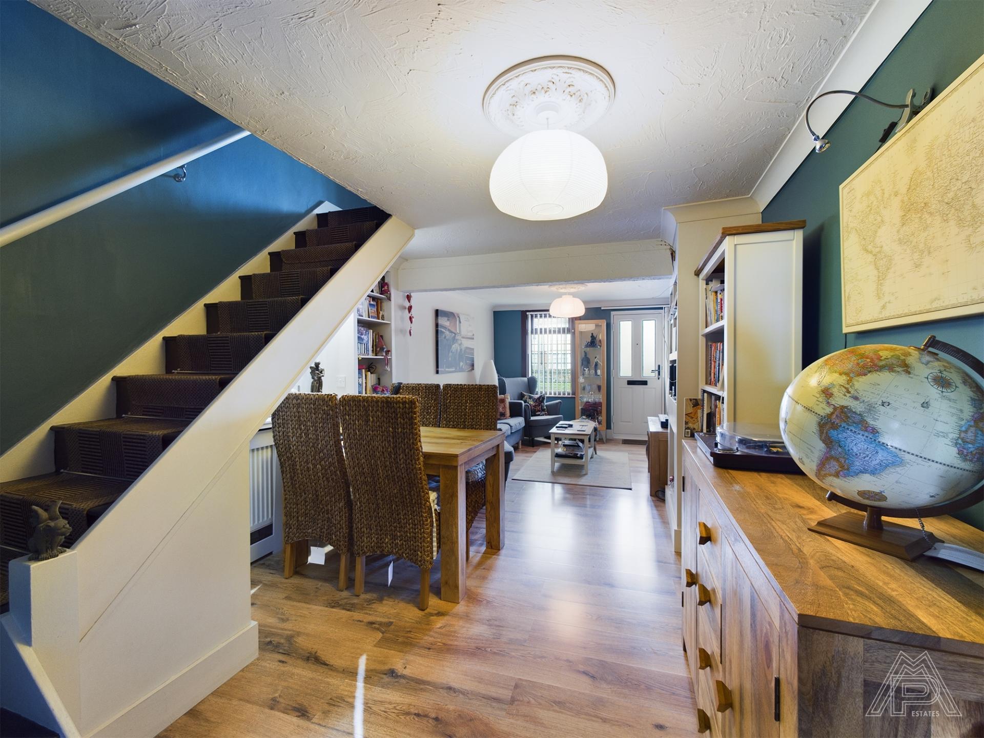 2 bedroom Cottage for sale in South Ockendon