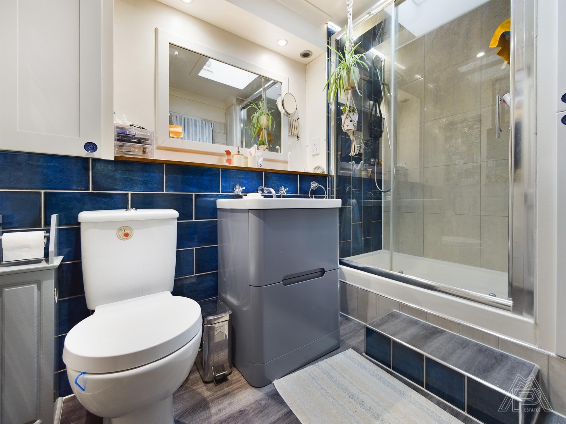 2 bedroom Cottage for sale in South Ockendon