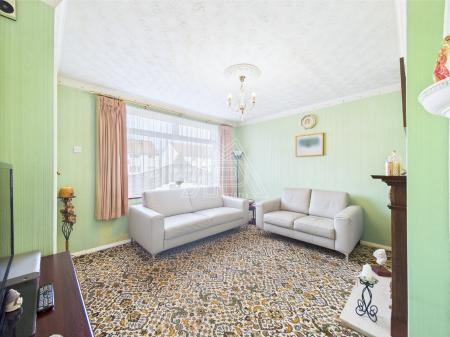 Media image 02
