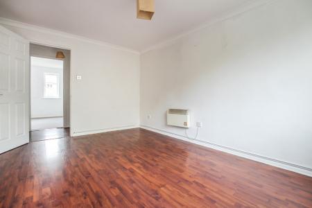 Media image 02