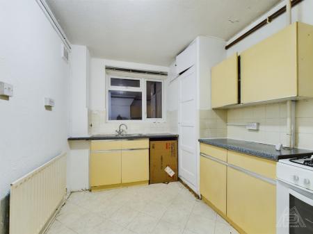 Media image 09