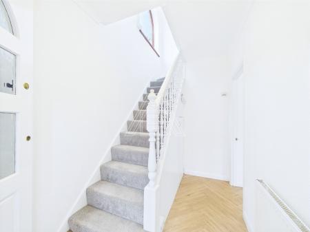 Media image 01