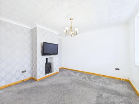 Media image 02