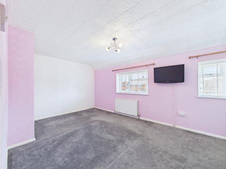 Media image 05