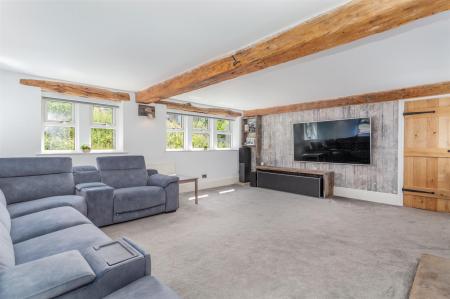 Sitting Room 3.jpg