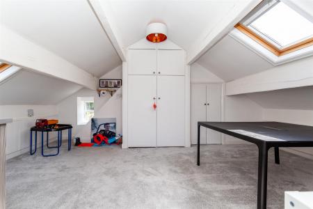Attic 2.jpg