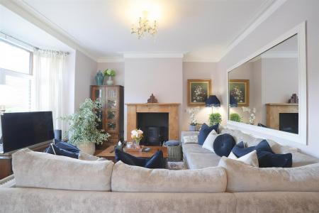 X2rrNgawQUaWgO-aSnsWQQ (1).jpg