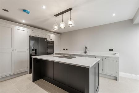 21 Round Ings Road-12.jpg