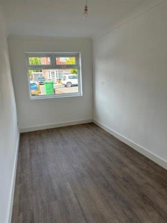 Dining Room/ Third bedroom