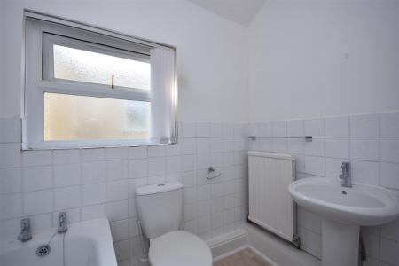 1st Floor Bathroom