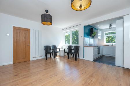 Open Plan Living/Dining Room