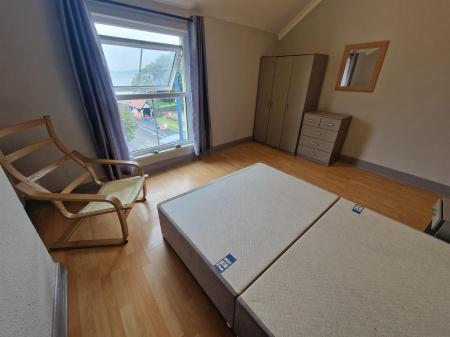 WhatsApp Image 2025-08-13 at 12.15.00_fa50a2cb.jpg