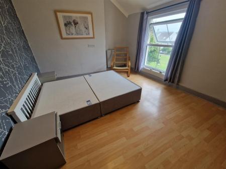 WhatsApp Image 2025-08-13 at 12.15.00_7ef841dd.jpg