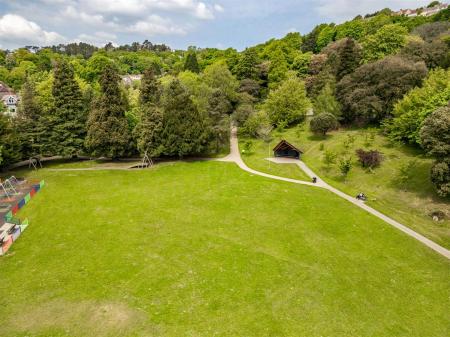 Cwmdonkin Park