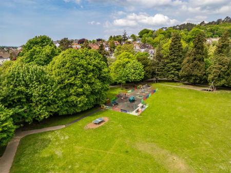 Cwmdonkin Park