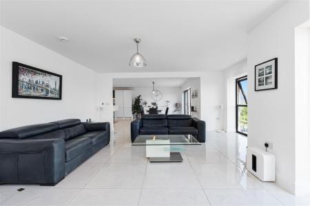 Open Plan Living Area