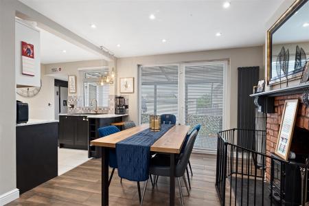 Living/Dining Room
