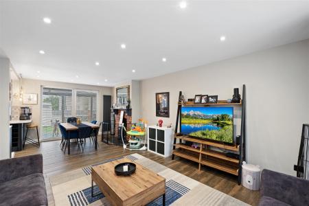 Living/Dining Room